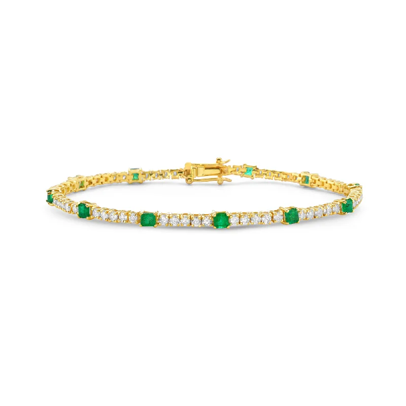 Sweeping arc bracelet-Alternate Diamond & Princess Cut Emerald Tennis Bracelet (4.00 ct.) 4-Prongs Setting in 14K Gold