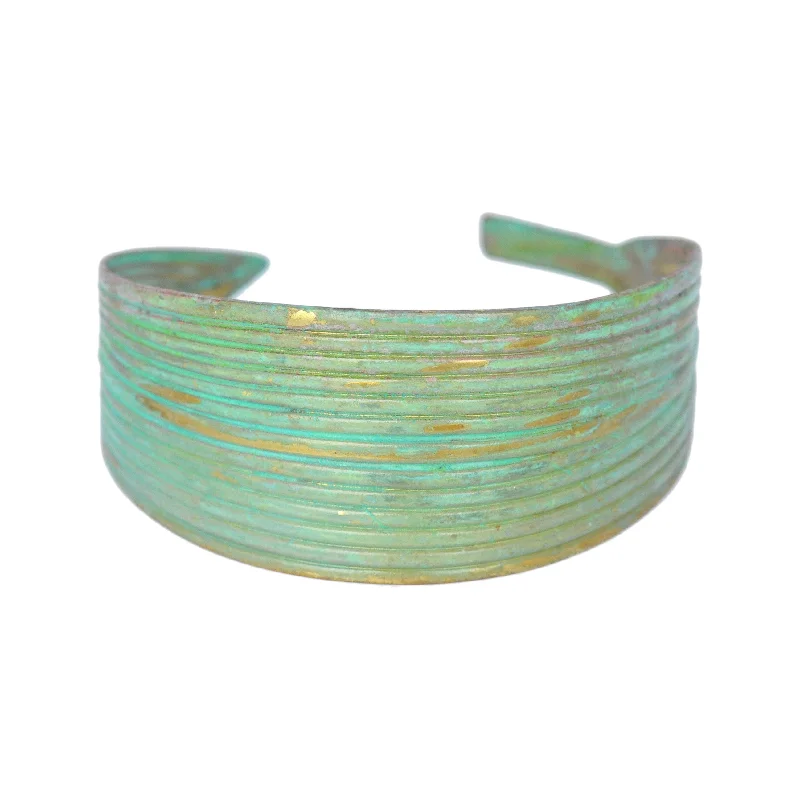 Jutting stone bracelet-Palm Cuff