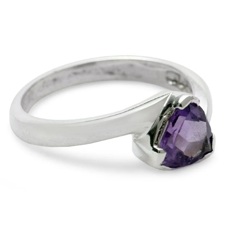 Surge design ring-Handmade Sterling Silver 'Scintillating Jaipur' Amethyst Ring (India)